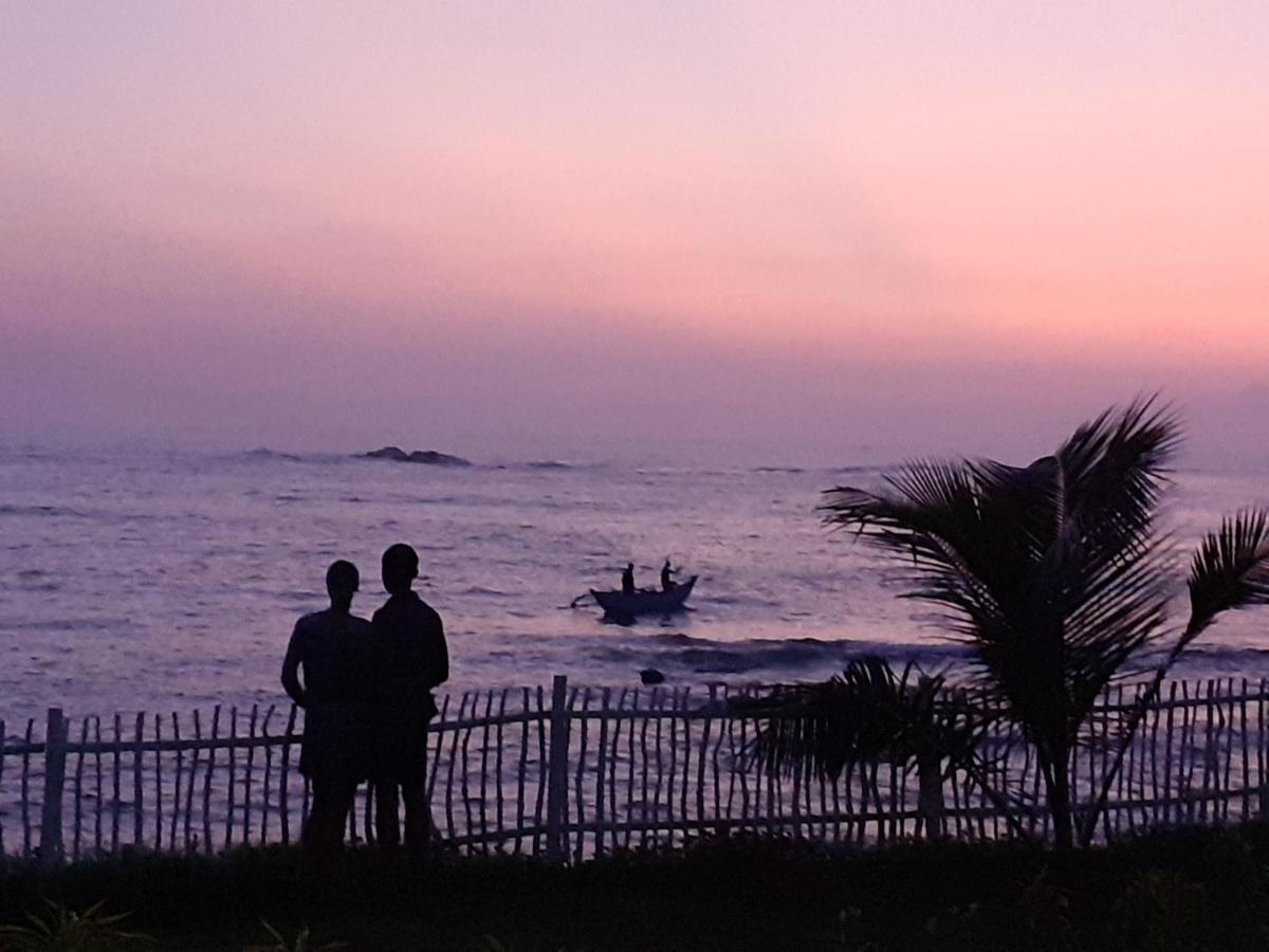 Samudra Beach Resort Tangalle Exterior photo