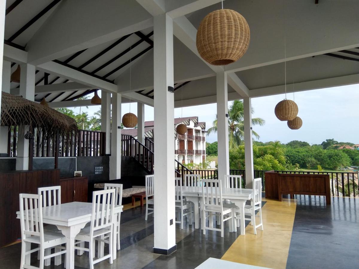 Samudra Beach Resort Tangalle Exterior photo
